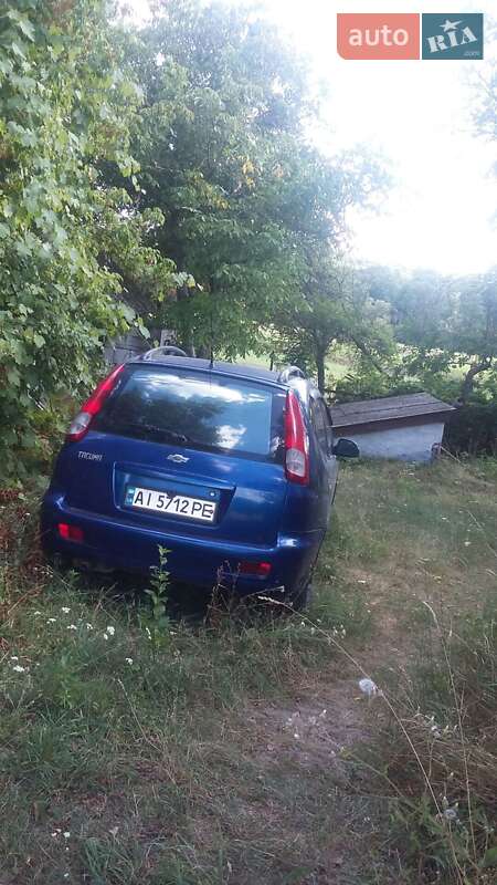 Універсал Chevrolet Tacuma 2004 в Корсунь-Шевченківському