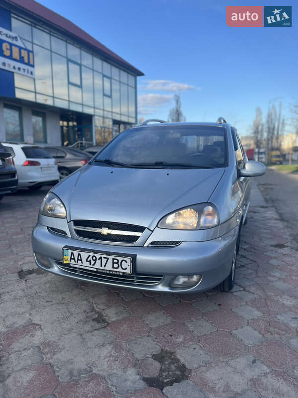 Минивэн Chevrolet Tacuma 2005 в 