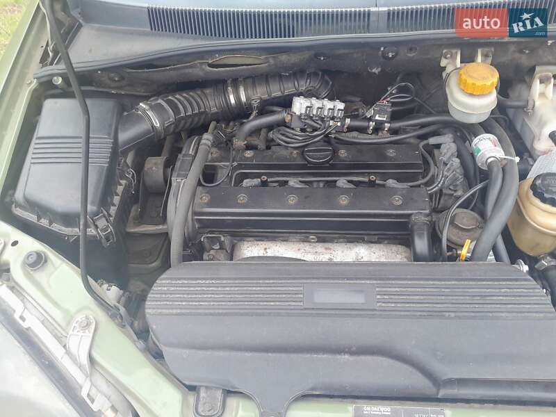 Мінівен Chevrolet Tacuma 2005 в Макарові