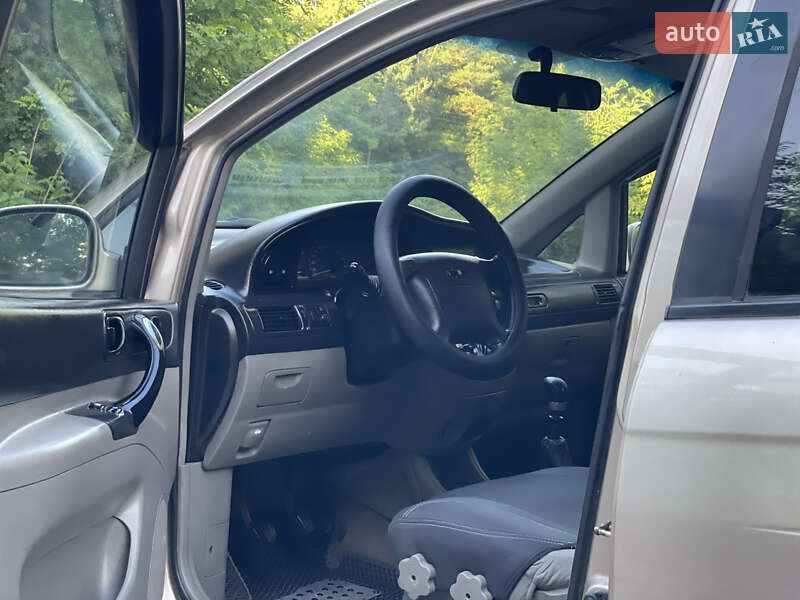 Минивэн Chevrolet Tacuma 2005 в Ковеле