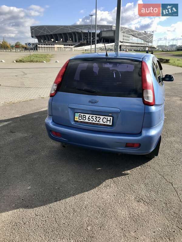 Мінівен Chevrolet Tacuma 2004 в Львові