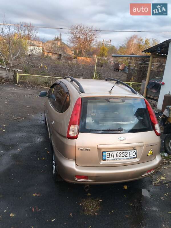 Минивэн Chevrolet Tacuma 2005 в Ровном