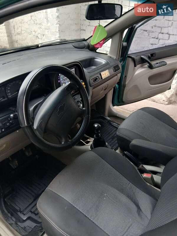 Минивэн Chevrolet Tacuma 2004 в Виннице фото 5 Минивэн Chevrolet Tacuma 2004 в Виннице