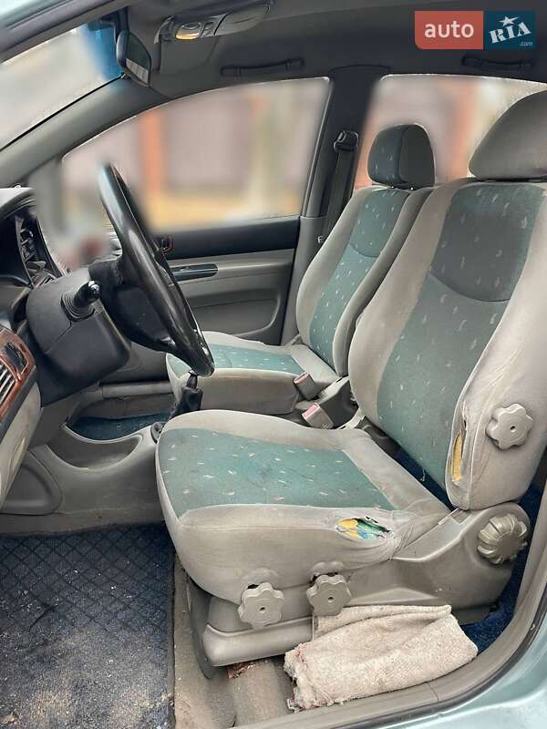 Мінівен Chevrolet Tacuma 2004 в Львові