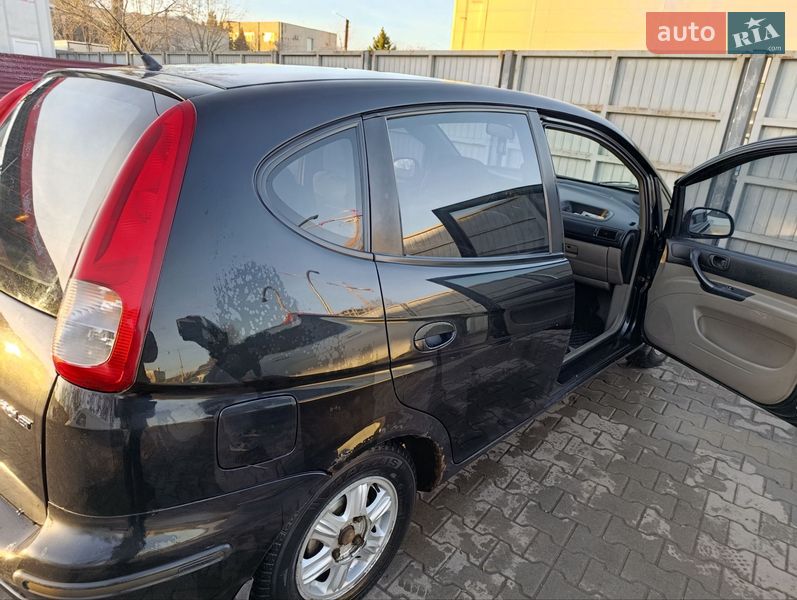 Минивэн Chevrolet Tacuma 2005 в Львове