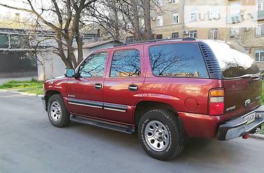 Внедорожник / Кроссовер Chevrolet Tahoe 2001 в Киеве