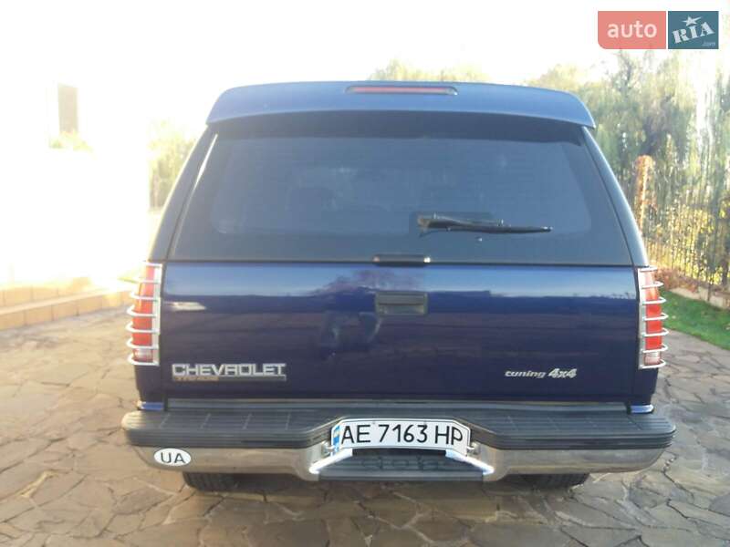 Внедорожник / Кроссовер Chevrolet Tahoe 1997 в Кривом Роге