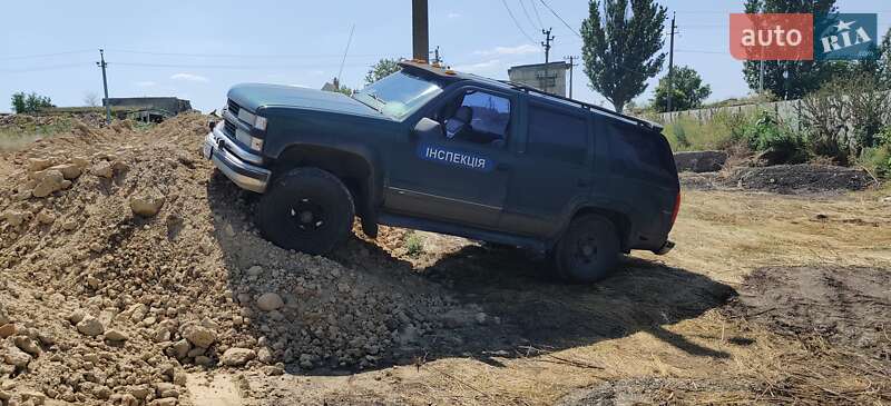 Позашляховик / Кросовер Chevrolet Tahoe 1996 в Одесі