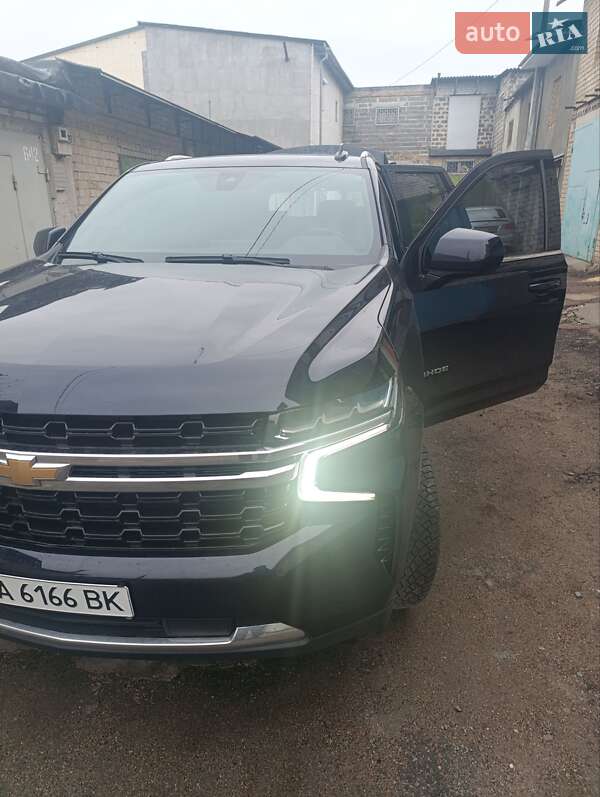 Внедорожник / Кроссовер Chevrolet Tahoe 2021 в Киеве