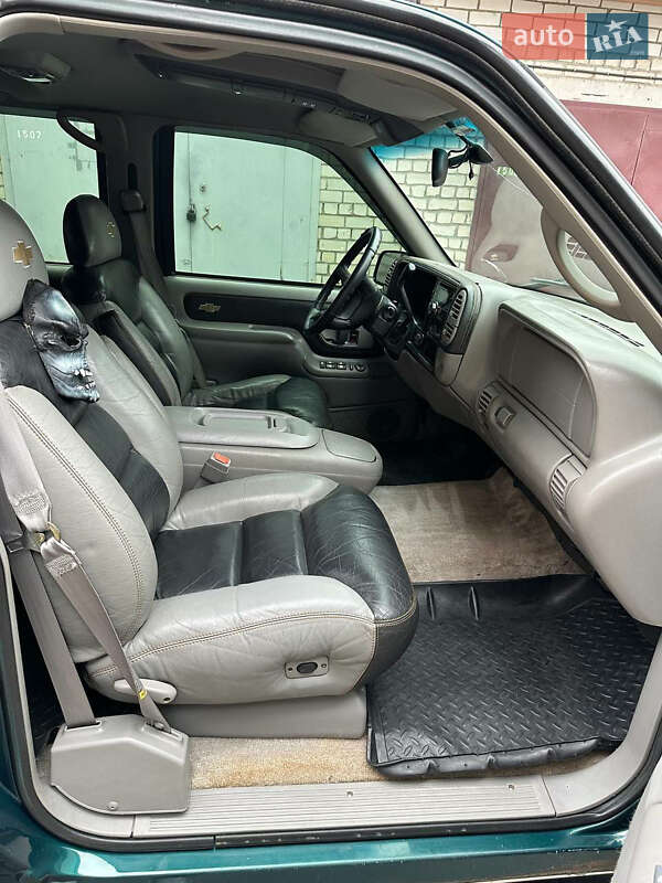 Внедорожник / Кроссовер Chevrolet Tahoe 1997 в Киеве фото 6 Внедорожник / Кроссовер Chevrolet Tahoe 1997 в Киеве