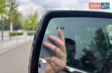 Внедорожник / Кроссовер Chevrolet Tahoe 2015 в 