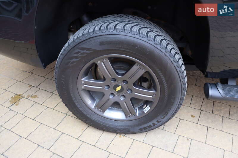 Внедорожник / Кроссовер Chevrolet Tahoe 2018 в Львове