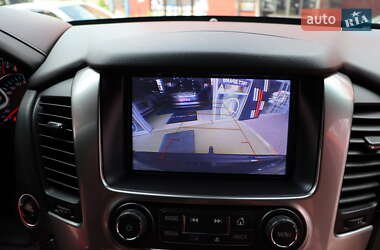 Внедорожник / Кроссовер Chevrolet Tahoe 2018 в 