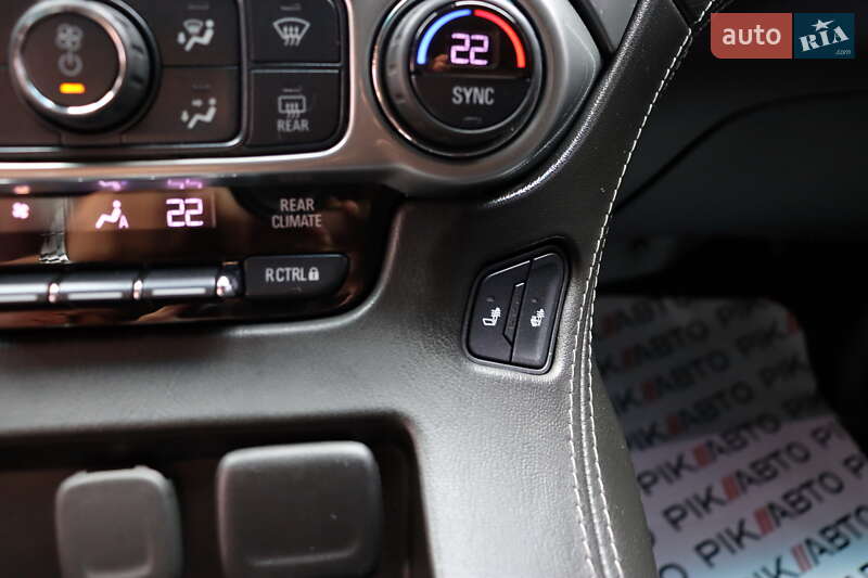 Внедорожник / Кроссовер Chevrolet Tahoe 2018 в Львове