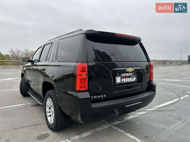 Позашляховик / Кросовер Chevrolet Tahoe 2015 в Києві фото 6 Позашляховик / Кросовер Chevrolet Tahoe 2015 в Києві