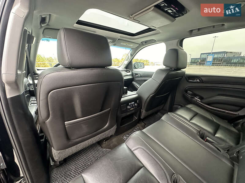 Позашляховик / Кросовер Chevrolet Tahoe 2015 в Києві фото 32 Позашляховик / Кросовер Chevrolet Tahoe 2015 в Києві
