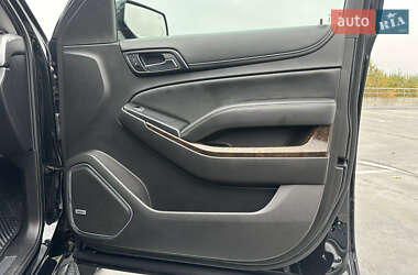 Внедорожник / Кроссовер Chevrolet Tahoe 2015 в 