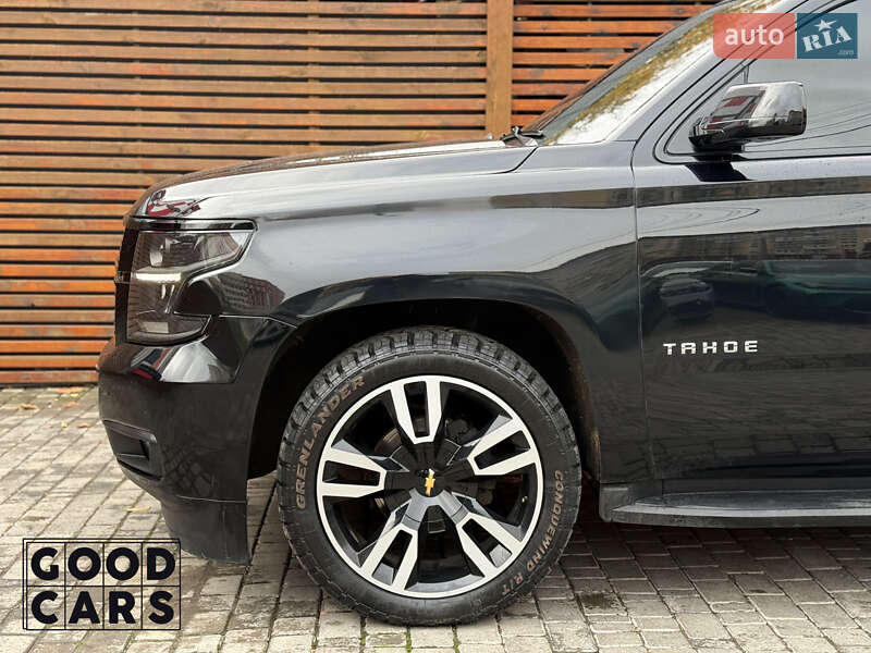 Позашляховик / Кросовер Chevrolet Tahoe 2014 в Одесі