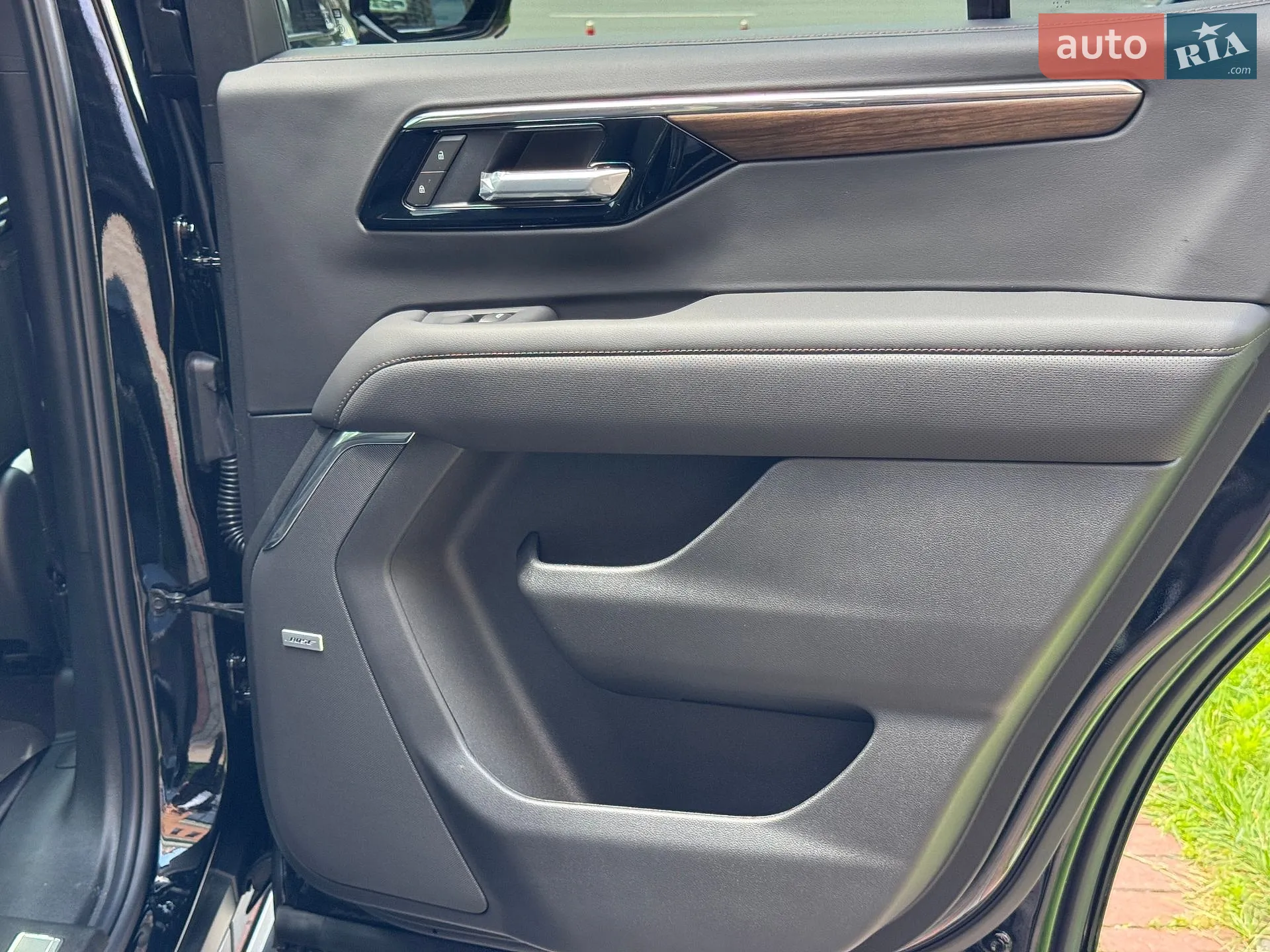 2026 Chevrolet Tahoe - мініатюра 52