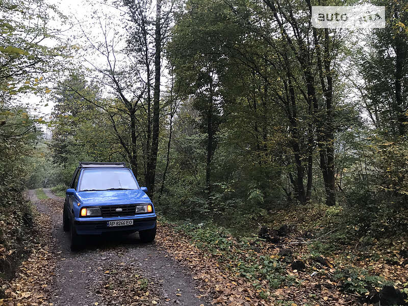 Кабриолет Chevrolet Tracker 1990 в Запорожье фото 10 Кабриолет Chevrolet Tracker 1990 в Запорожье
