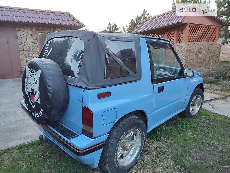 Кабриолет Chevrolet Tracker 1990 в Запорожье фото 33 Кабриолет Chevrolet Tracker 1990 в Запорожье