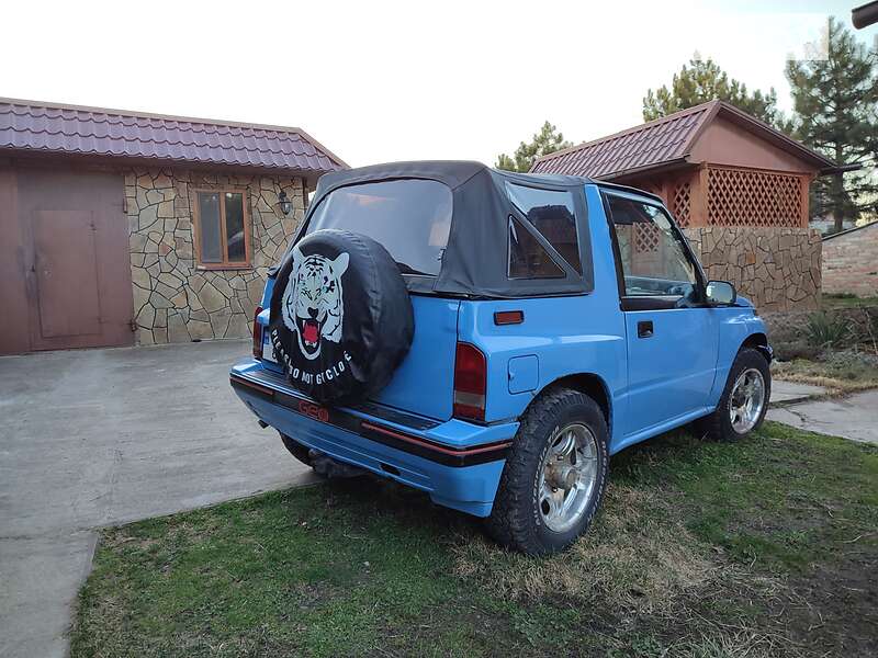 Кабриолет Chevrolet Tracker 1990 в Запорожье фото 38 Кабриолет Chevrolet Tracker 1990 в Запорожье
