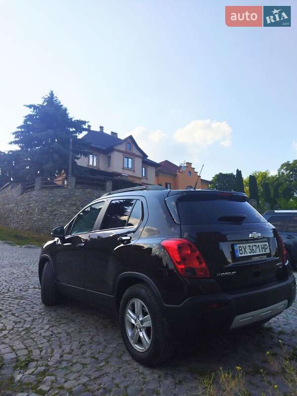 Внедорожник / Кроссовер Chevrolet Tracker 2014 в Каменец-Подольском