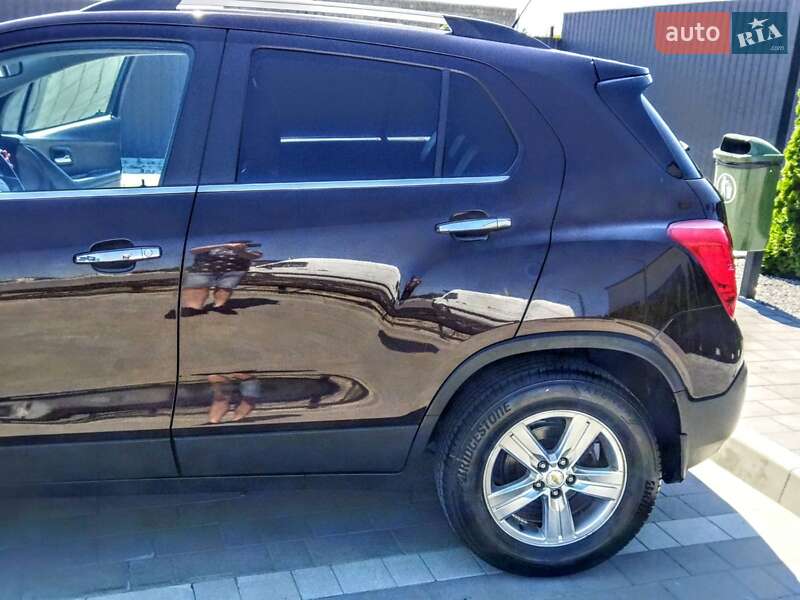 Внедорожник / Кроссовер Chevrolet Tracker 2014 в Каменец-Подольском