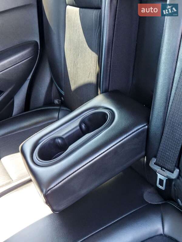 Внедорожник / Кроссовер Chevrolet Tracker 2014 в Каменец-Подольском