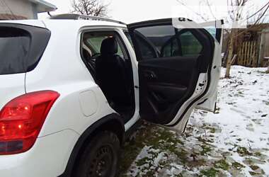 Внедорожник / Кроссовер Chevrolet Tracker 2013 в Золочеве