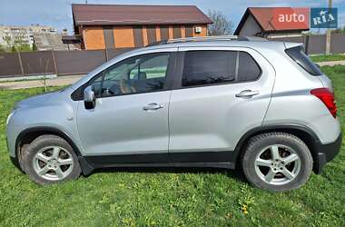 Позашляховик / Кросовер Chevrolet Tracker 2014 в Сумах