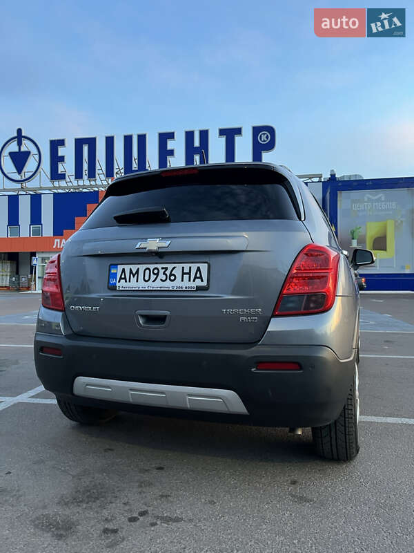 Внедорожник / Кроссовер Chevrolet Tracker 2013 в Житомире
