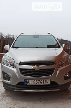 Позашляховик / Кросовер Chevrolet Tracker 2013 в Києві