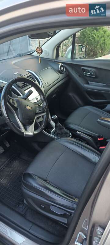Позашляховик / Кросовер Chevrolet Tracker 2013 в Новоукраїнці фото 8 Позашляховик / Кросовер Chevrolet Tracker 2013 в Новоукраїнці