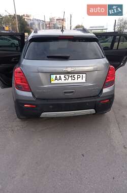 Внедорожник / Кроссовер Chevrolet Tracker 2014 в 