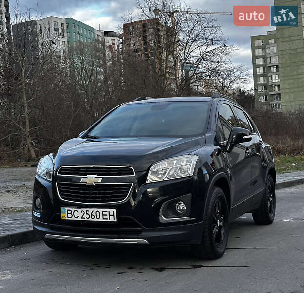 Внедорожник / Кроссовер Chevrolet Tracker 2013 в 