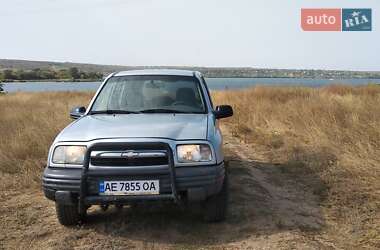 Внедорожник / Кроссовер Chevrolet Tracker 2000 в 