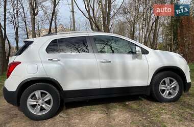 Внедорожник / Кроссовер Chevrolet Tracker 2014 в Харькове