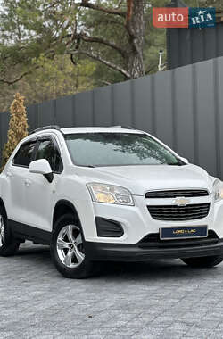 Позашляховик / Кросовер Chevrolet Tracker 2014 в 