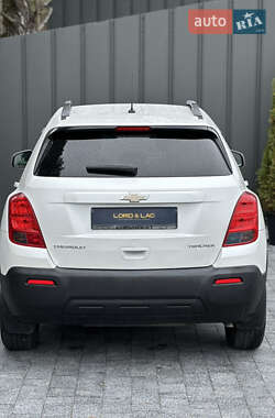 Позашляховик / Кросовер Chevrolet Tracker 2014 в 