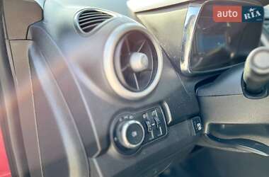 Внедорожник / Кроссовер Chevrolet Tracker 2014 в 