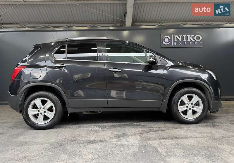 Внедорожник / Кроссовер Chevrolet Tracker 2013 в Киеве