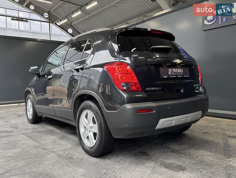 Внедорожник / Кроссовер Chevrolet Tracker 2013 в Киеве