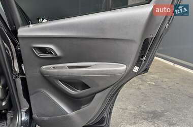 Внедорожник / Кроссовер Chevrolet Tracker 2013 в 
