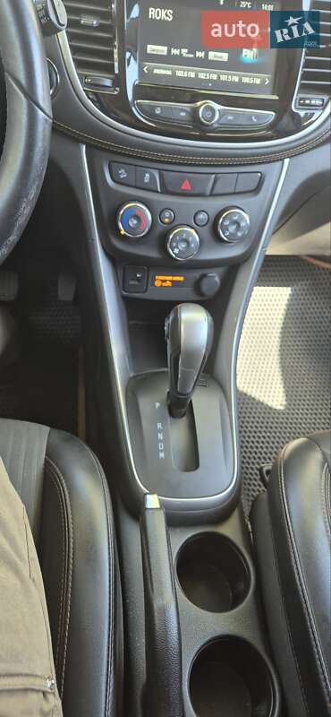 Внедорожник / Кроссовер Chevrolet Tracker 2017 в Обухове фото 7 Внедорожник / Кроссовер Chevrolet Tracker 2017 в Обухове