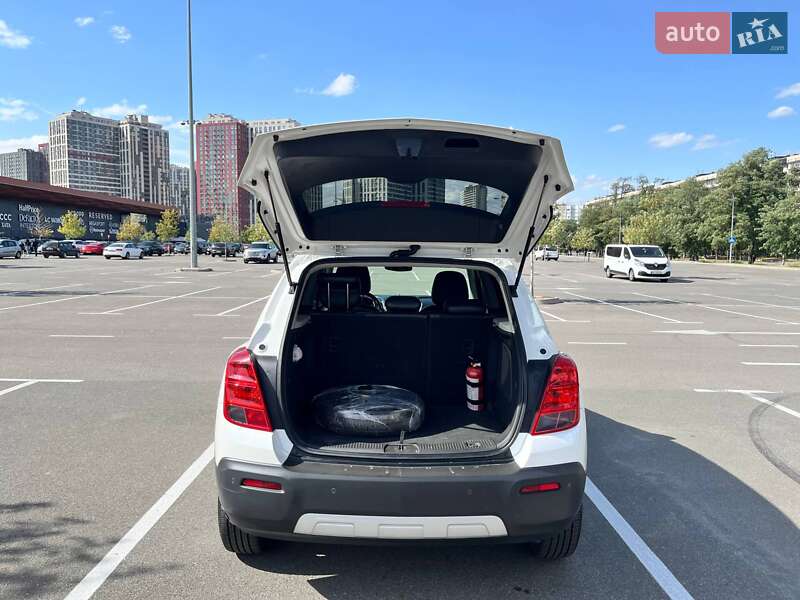 Внедорожник / Кроссовер Chevrolet Tracker 2014 в Киеве фото 8 Внедорожник / Кроссовер Chevrolet Tracker 2014 в Киеве