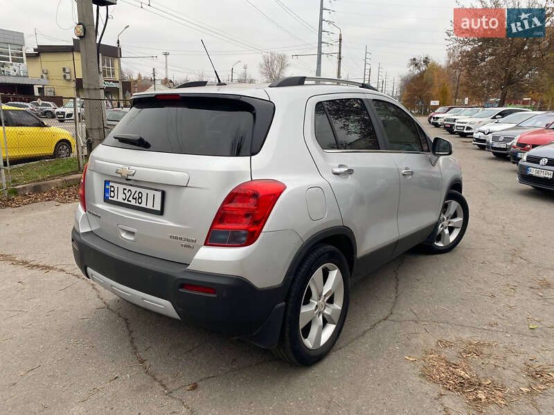 Позашляховик / Кросовер Chevrolet Tracker 2013 в Полтаві фото 5 Позашляховик / Кросовер Chevrolet Tracker 2013 в Полтаві