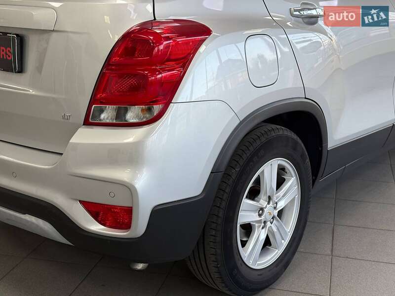 Внедорожник / Кроссовер Chevrolet Tracker 2017 в Киеве