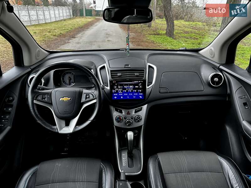 Внедорожник / Кроссовер Chevrolet Tracker 2013 в Киеве