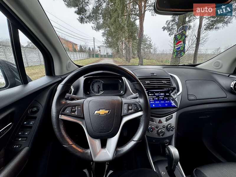 Внедорожник / Кроссовер Chevrolet Tracker 2013 в Киеве